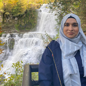 Amina Furrkukh Mughal